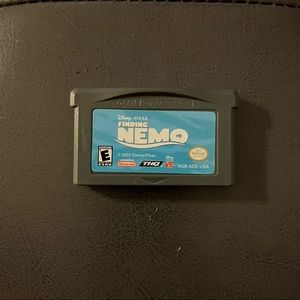 Game Boy Advance Game - Finding Nemo